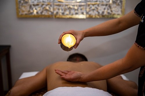 massage bougie - Tii Bann Thaï Spa